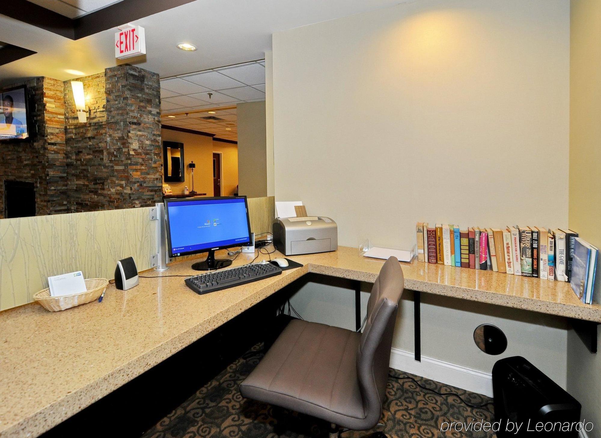 Holiday Inn Express Athens By Ihg Exterior foto
